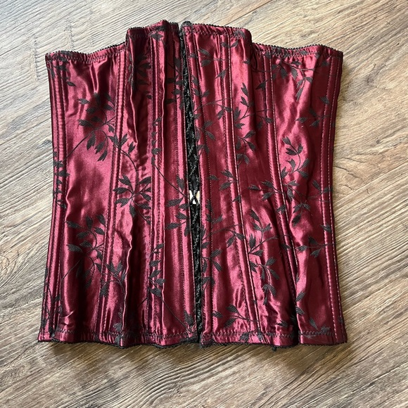 Victoria's Secret Other - Victoria’s Secret Elegant Burgundy and Black Corset Large Lace Up Jacquard